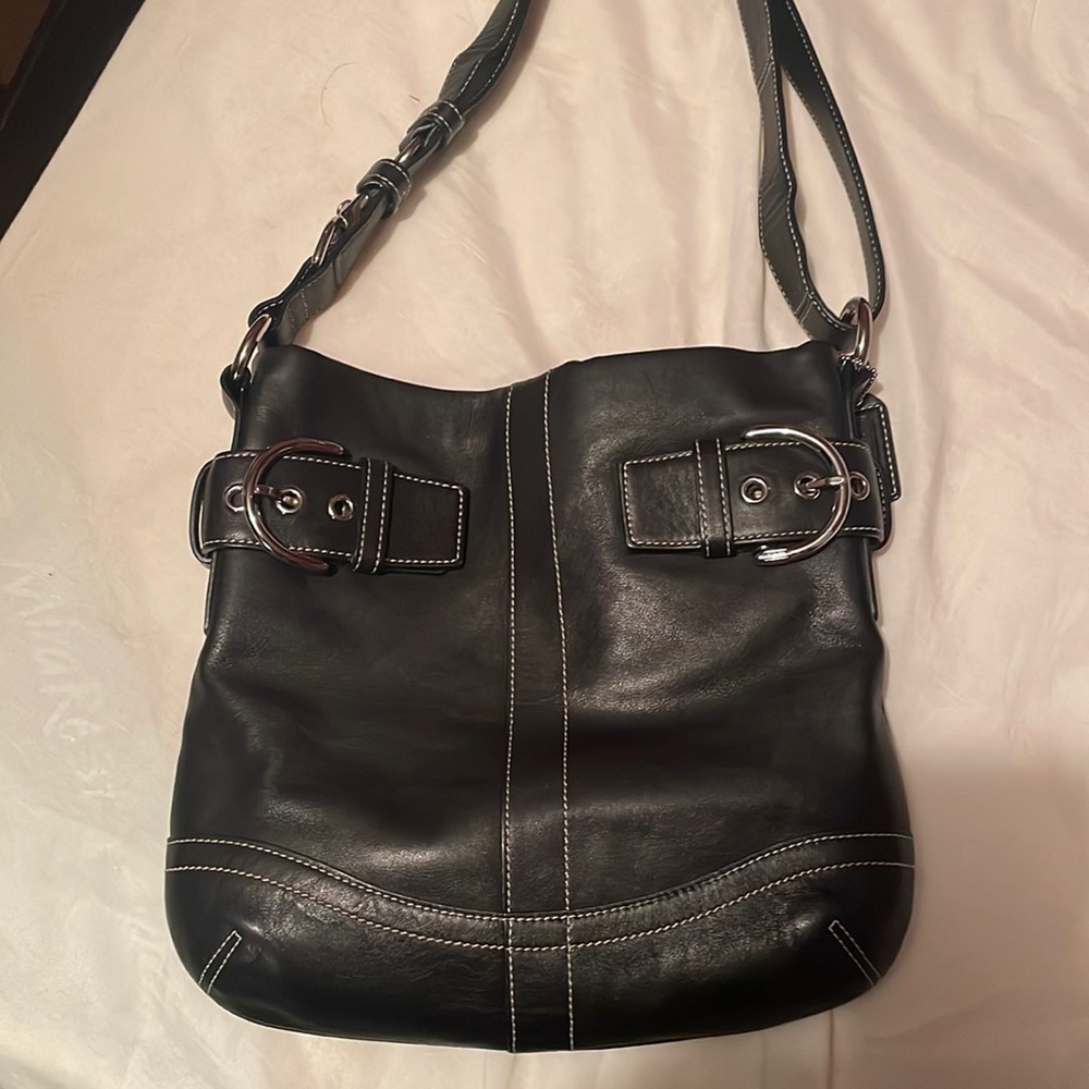 Excellent used condition black leather coach shoulder/Crossbody bag